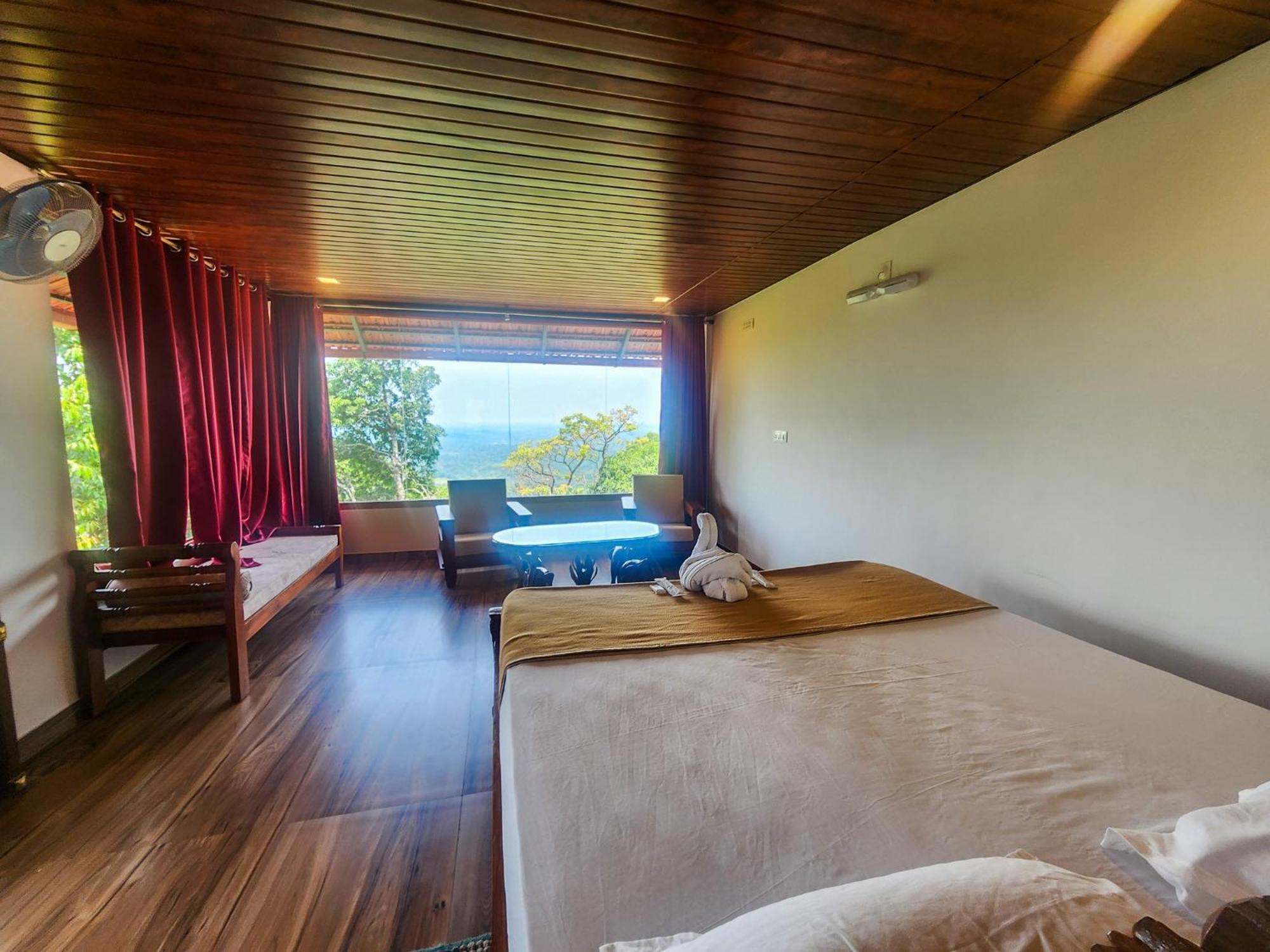Kurchi Celestial Heights Homestay מראה חיצוני תמונה