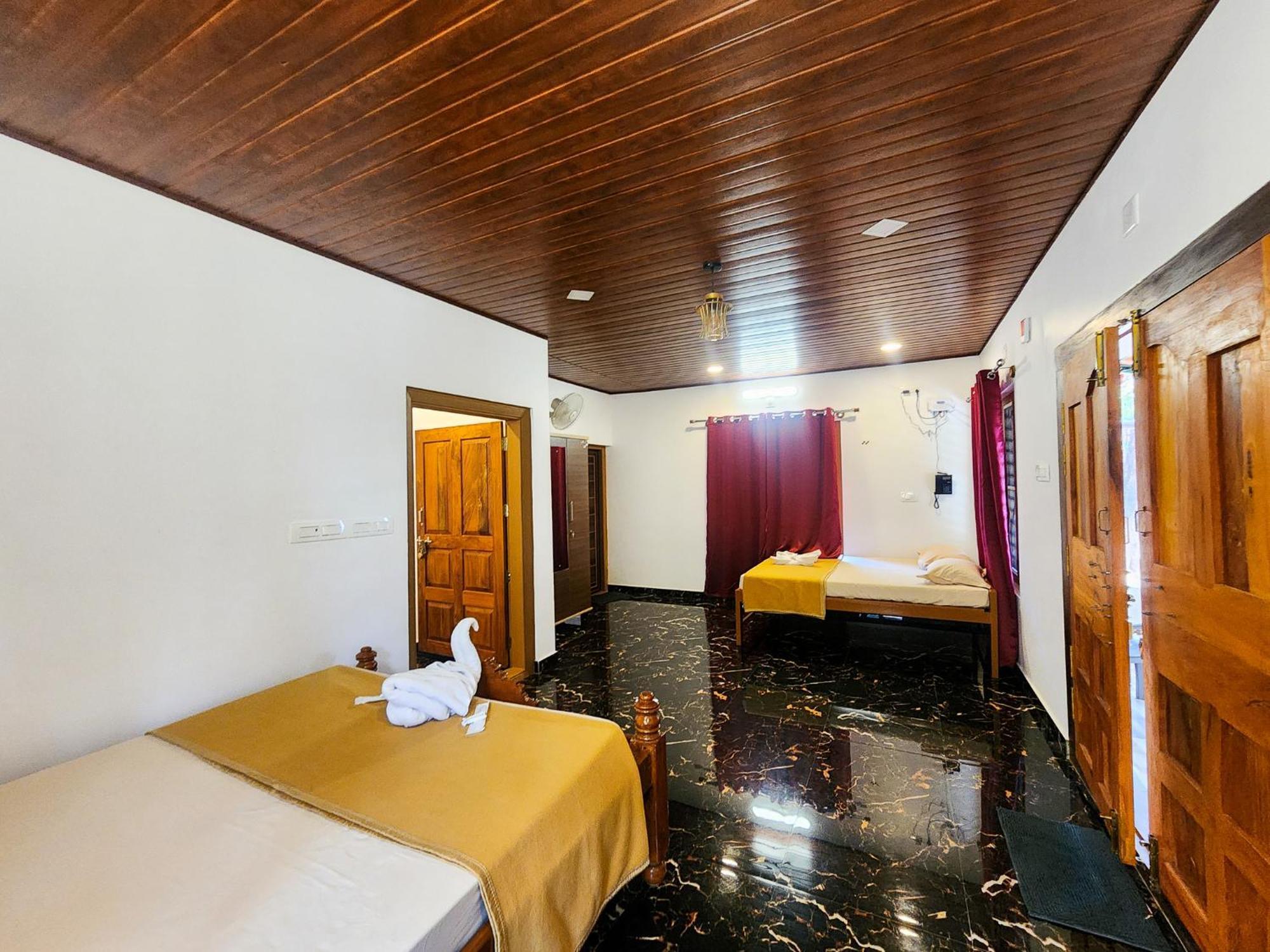 Kurchi Celestial Heights Homestay מראה חיצוני תמונה
