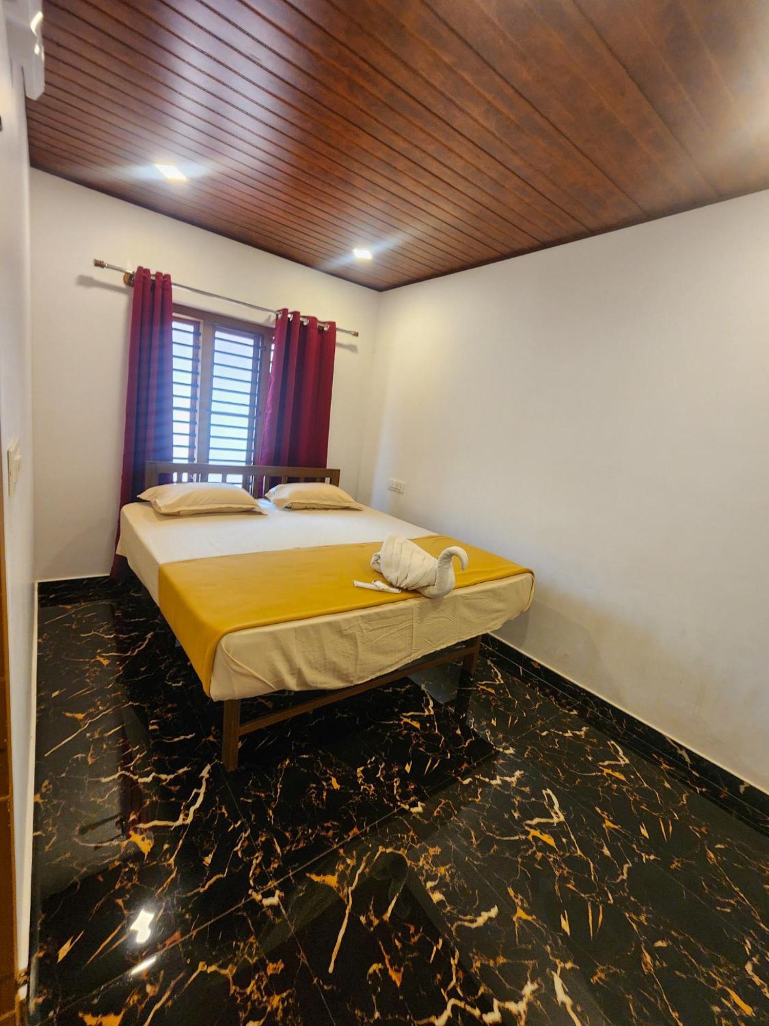 Kurchi Celestial Heights Homestay מראה חיצוני תמונה